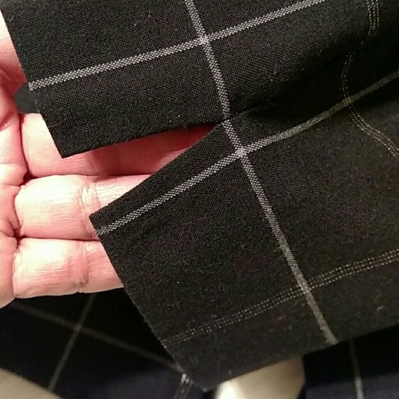 Bar III Cropped Pant Black Gray Windowpane Pattern Lightweight Flat Front Size M - Picture 5 of 7